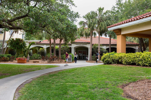 The entrance to chartwells cafeteria