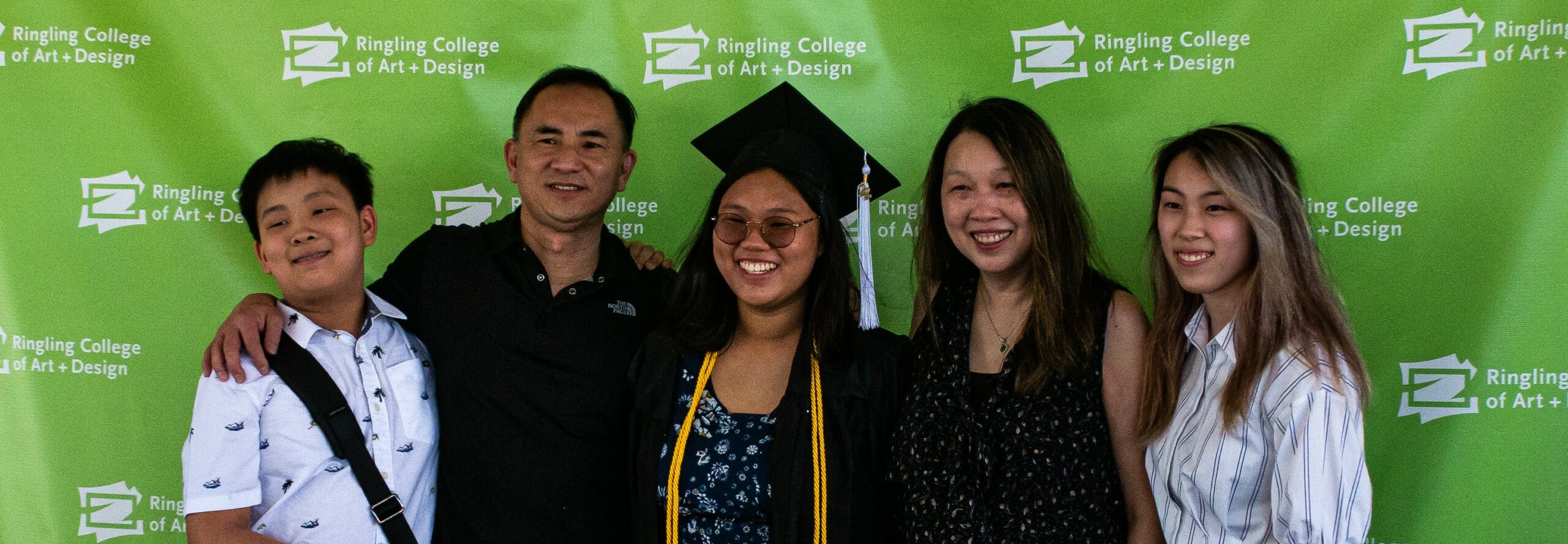 2022Graduation_final-79